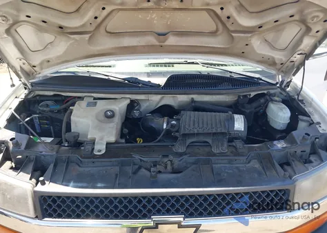 2005 Chevrolet Express z USA, uszkodzony, nr VIN 1GCFG15X951192053